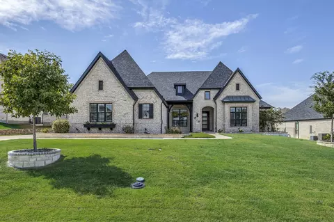 711 Pleasant Breeze Dr, Rockwall, TX 75087