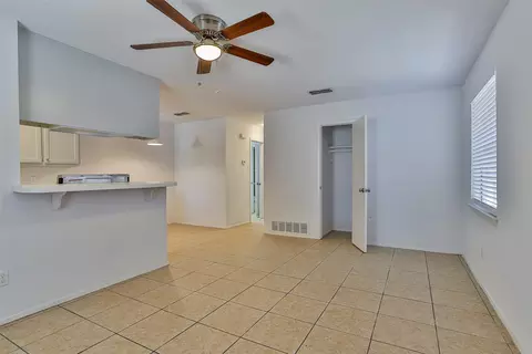 6032 Calloway Ct, Fort Worth, TX 76114