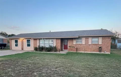 2005 SE 22nd Ave, Mineral Wells, TX 76067
