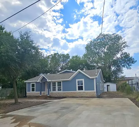 2947 Pleasant Dr, Dallas, TX 75227