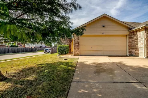464 Canvas Ct, Crowley, TX 76036