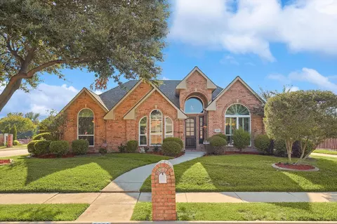 2001 Marlow Dr, Flower Mound, TX 75028