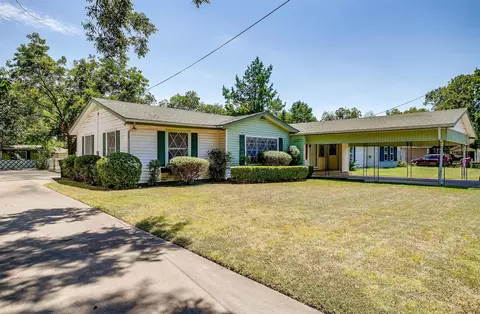 315 Woodard Ave, Cleburne, TX 76033