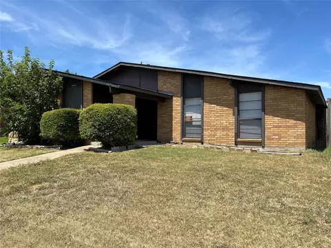 7209 Cloverglen Dr, Dallas, TX 75249