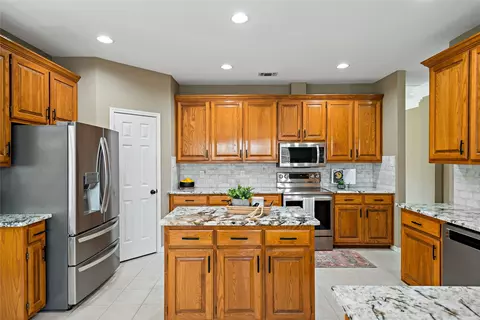 701 Baxter Dr, Plano, TX 75025 photo 10