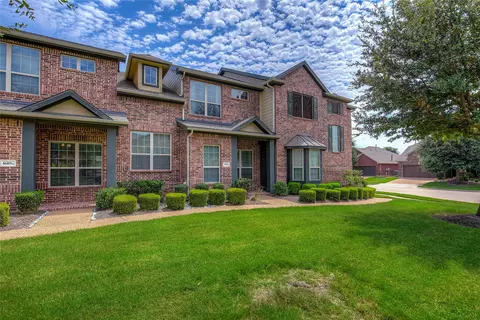1605 Black Duck Ter #B, Carrollton, TX 75010