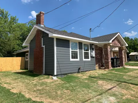 2823 Walnut St, Greenville, TX 75401