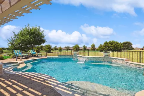 2770 Rolling Meadow Rd, Frisco, TX 75036
