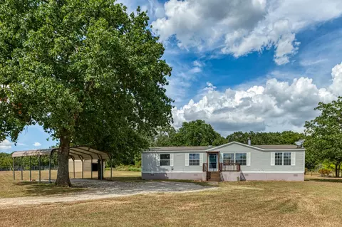 6000 Vinery Ln, Joshua, TX 76058