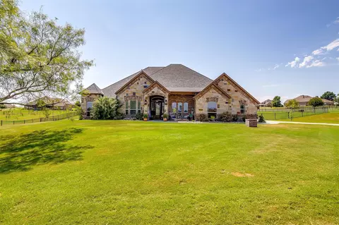 180 Pinnacle Peak Ln, Weatherford, TX 76087