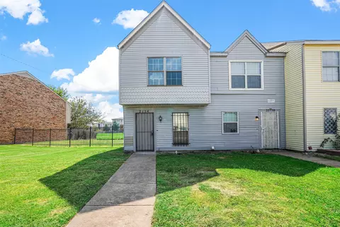 2154 Aspen Dr, Dallas, TX 75227
