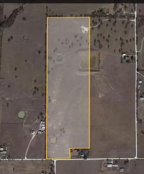 647 Hcr 1425, Covington, TX 76636