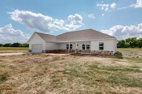 1231 Gibtown Rd, Poolville, TX 76487