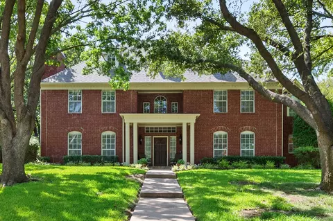 3104 Regal Dr, Arlington, TX 76016