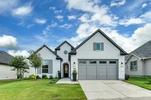 9600 Banded Iron Ln, Denton, TX 76207
