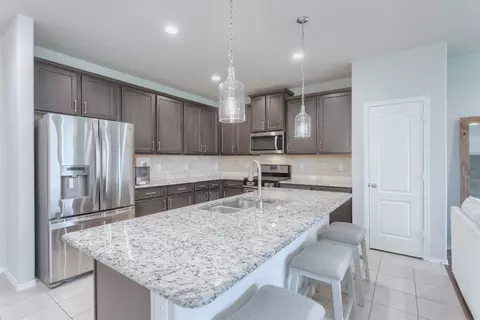 1725 Ranch Trail Rd, Aubrey, TX 76227