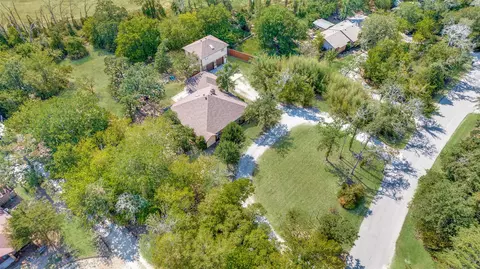 5022 Oak Bend Cir, Denton, TX 76208