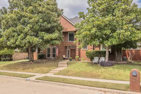 2077 Sako Dr, Plano, TX 75023