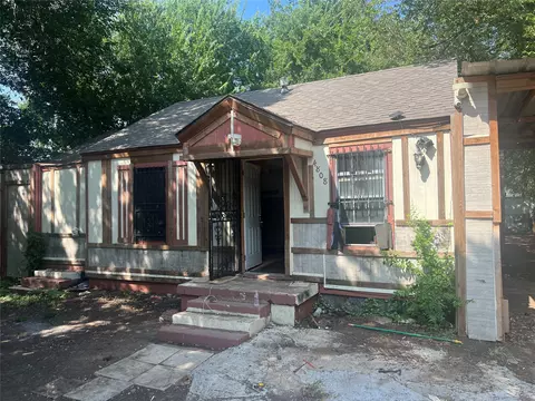 4808 Nell St, Fort Worth, TX 76119