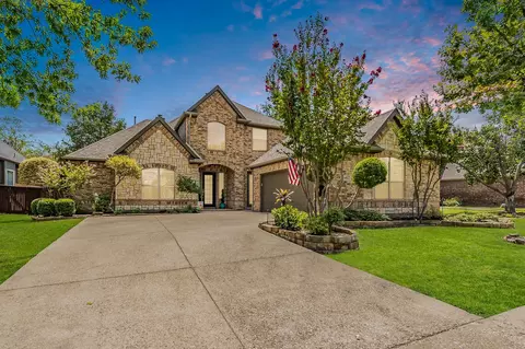 6812 Falcon Crest Ln, Sachse, TX 75048
