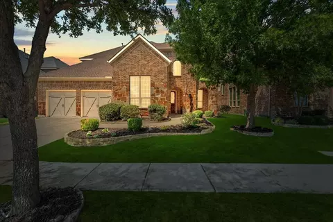 8625 Bayberry Ave, Lantana, TX 76226