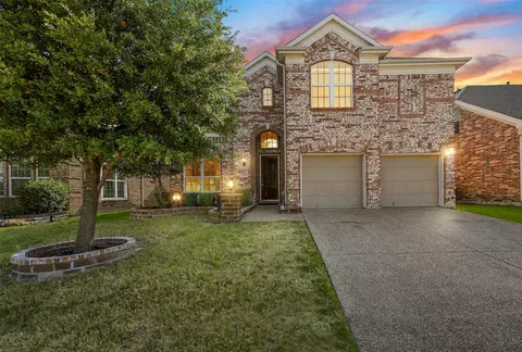 15516 Mayflower Trl, Roanoke, TX 76262