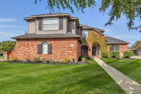 8301 Ash River Ct, Fort Worth, TX 76137