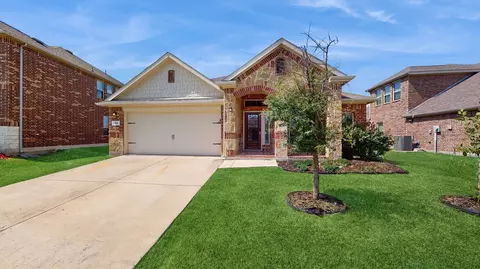 219 Chamberlain Dr, Fate, TX 75189