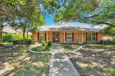 3205 Regent Pl, Plano, TX 75075