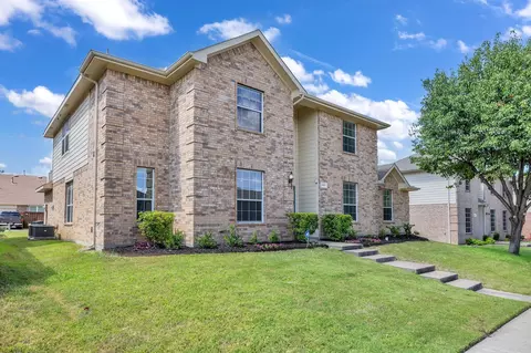 2851 Clear Creek Dr, Rockwall, TX 75032