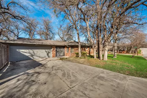 1732 Holt St, Fort Worth, TX 76103