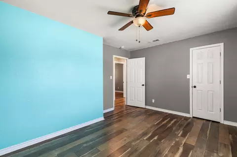 609 E Pine St, West, TX 76691 photo 27