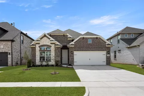 221 Allegheny Dr, Burleson, TX 76028