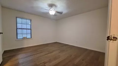 Bedroom - 890 E Riverside Dr, Grapevine, TX 76051 photo 3 of 4