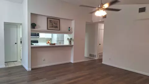 Living - 890 E Riverside Dr, Grapevine, TX 76051 photo 5 of 6
