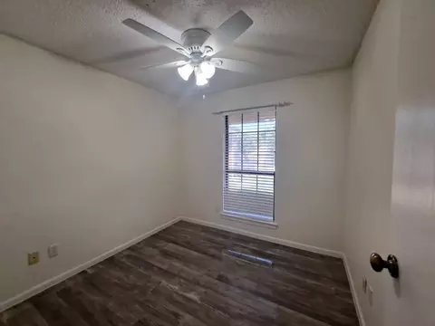 Bedroom - 890 E Riverside Dr, Grapevine, TX 76051 photo 2 of 4