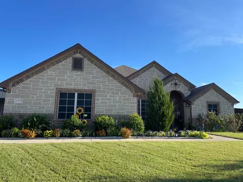 1335 Summerlin Ln, Nevada, TX 75173