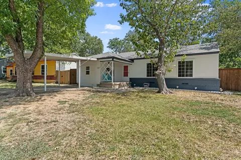 11622 Lanewood Cir, Dallas, TX 75218