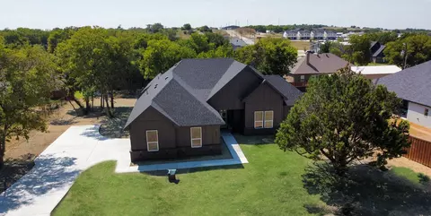 5430 Barneys Pl, Fort Worth, TX 76126