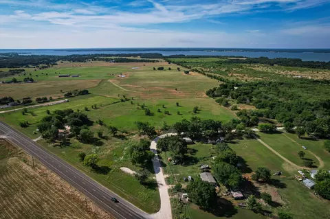 9290 S Us Highway 287, Corsicana, TX 75109