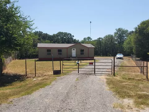 3200 Blackberry Cir, Alvarado, TX 76009