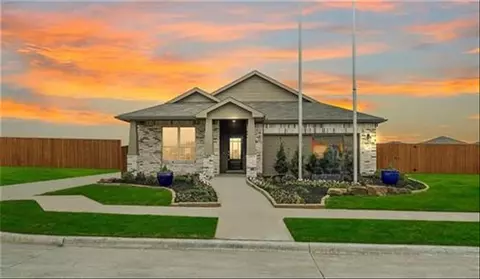 3924 Hometown Blvd, Crandall, TX 75114