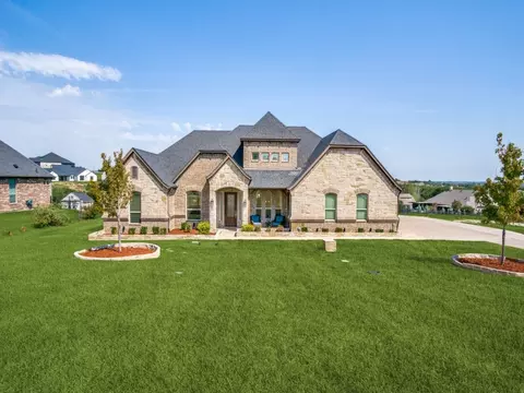 12617 Volare Dr, Fort Worth, TX 76126