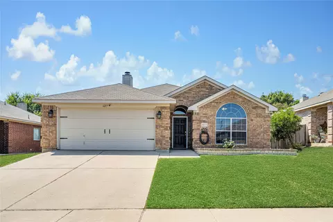 6217 Brooklynn Dr, Fort Worth, TX 76179