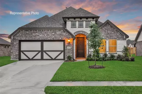 515 Hummingbird Ln, Van Alstyne, TX 75495