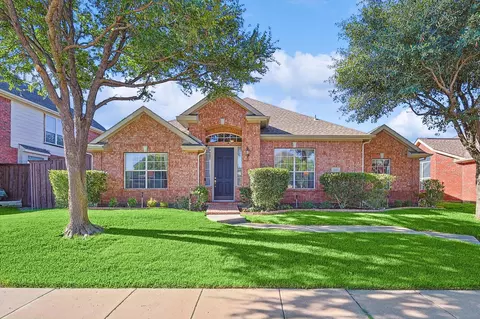 5825 Southmoor Ln, The Colony, TX 75056