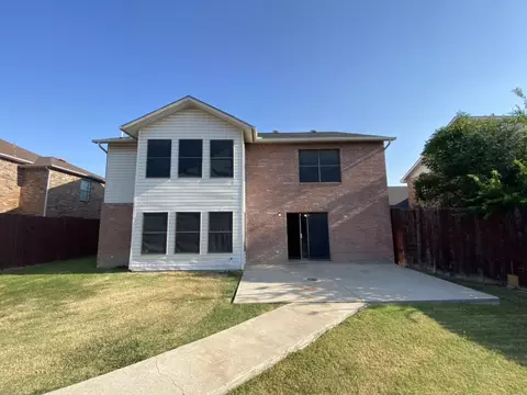 Exterior - 400 Pointer Pl, Arlington, TX 76002 photo 2 of 2
