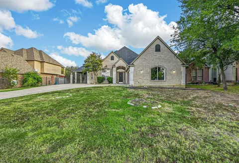 2859 Fairway Dr, Cedar Hill, TX 75104