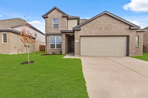 119 Lost Oak Dr, Cleburne, TX 76031