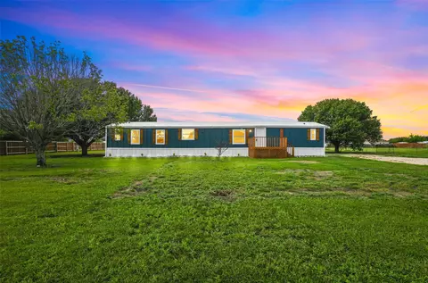 11201 Ghost Ridge Dr, Venus, TX 76084